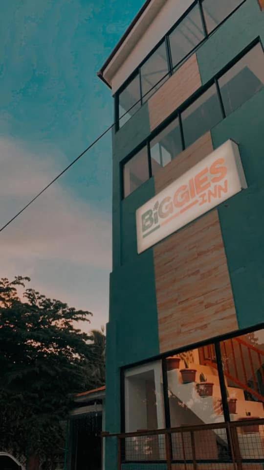 The Biggies Inn Oslob Zewnętrze zdjęcie