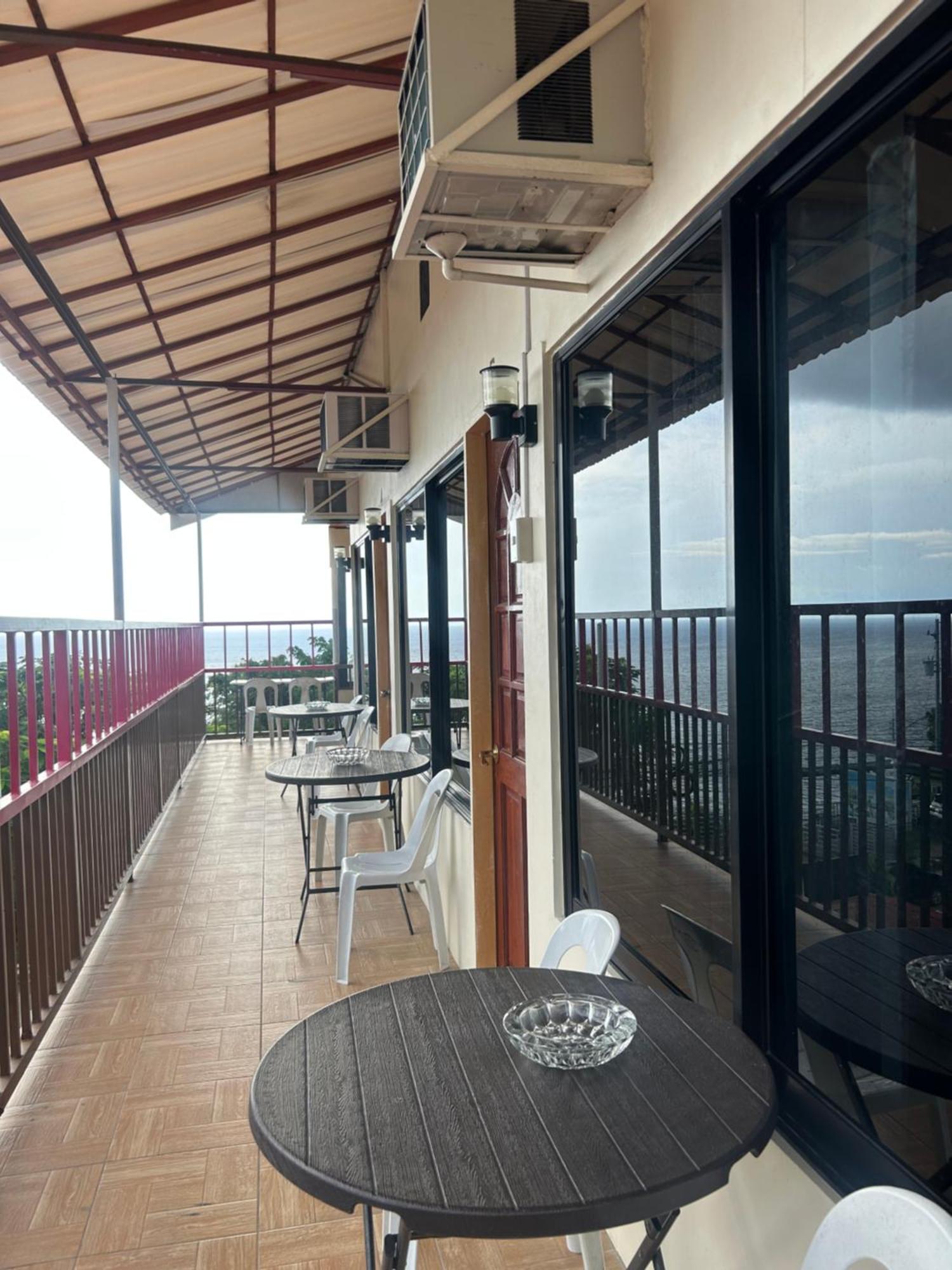 The Biggies Inn Oslob Zewnętrze zdjęcie