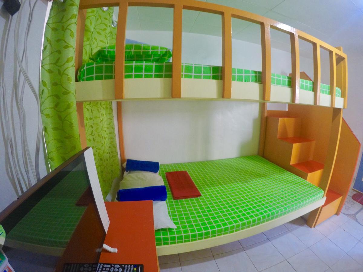 The Biggies Inn Oslob Zewnętrze zdjęcie