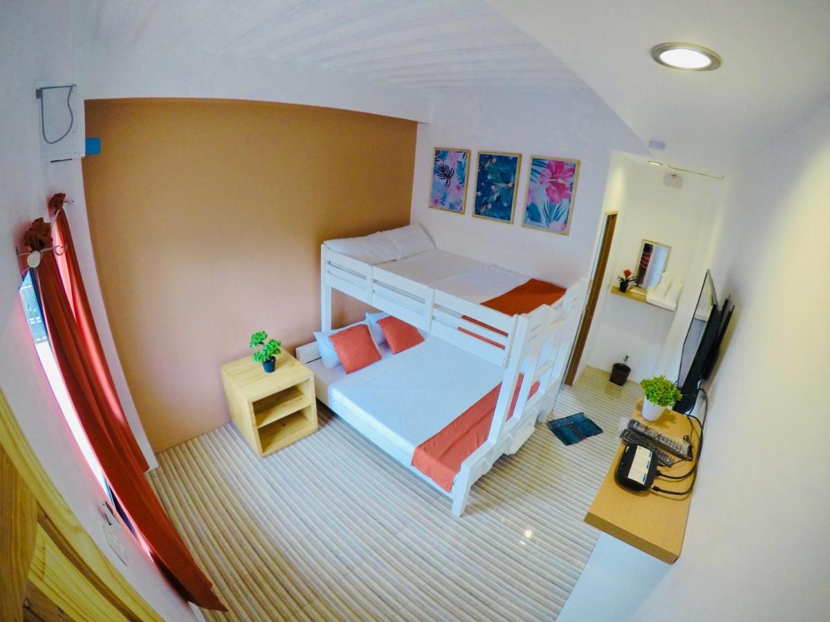 The Biggies Inn Oslob Zewnętrze zdjęcie